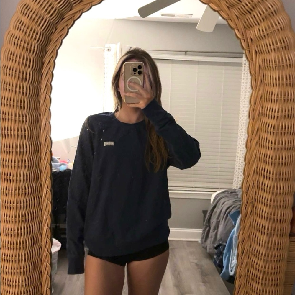 Patagonia Navy blue long sleeve